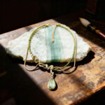 Snake – Design Olive Green Crystal Wood