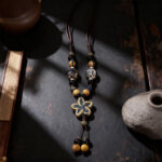 Vintage Ceramic Flower Beaded Pendant Necklace