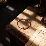 Red Aventurine & South Red Agate Bracelet with Mother-of-Pearl