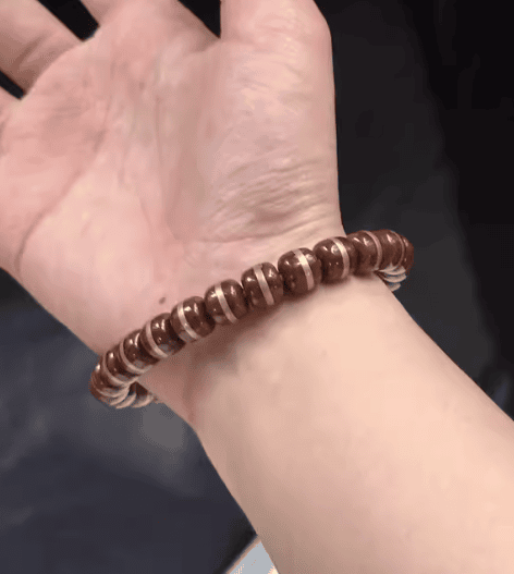 Image #2 from Julius