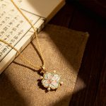Resplendent New Chinese Style Four-Petal Flower Good Luck Jewelry Set