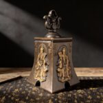 Antique Three Pure Ones Bell